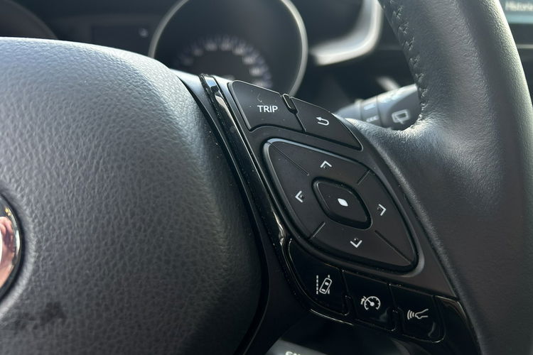 Toyota C-HR 1.8 HSD 122KM COMFORT, salon Polska, gwarancja, FV23% zdjęcie 23