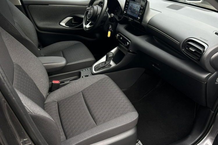 Toyota Yaris 1.5 HSD 116KM COMFORT, salon Polska, gwarancja, FV23% zdjęcie 14