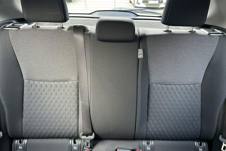 Toyota Yaris 1.5 HSD 116KM COMFORT TECH, salon Polska, gwarancja, FV23% zdjęcie 30
