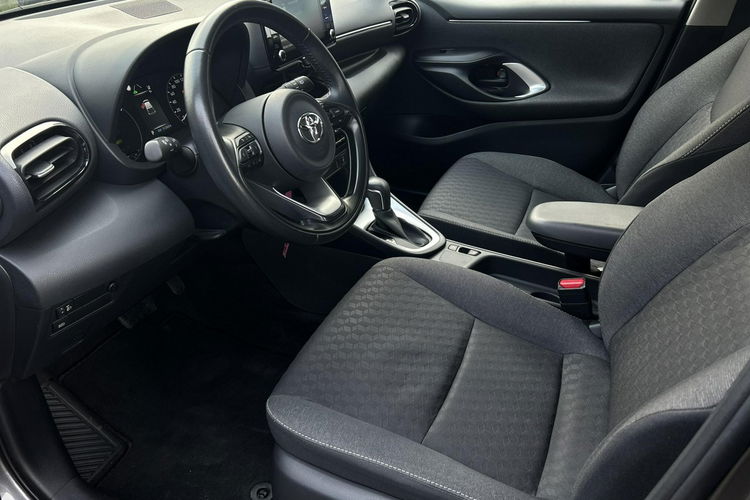Toyota Yaris 1.5 HSD 116KM COMFORT TECH, salon Polska, gwarancja, FV23% zdjęcie 10