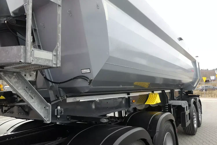 Mercedes ACTROS 2645 6x4 + WYWROTKA SCHWARZMULLER / 90 TYS KM / zdjęcie 23