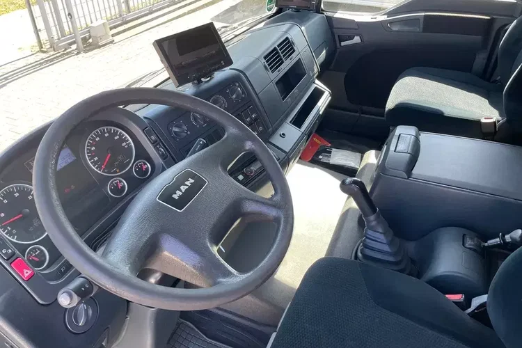 MAN TGL 8.180 Ładownośc 3 tony zdjęcie 11