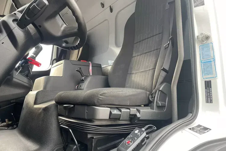 Mercedes ATEGO 816, DMC 7490/8600 KG zdjęcie 10