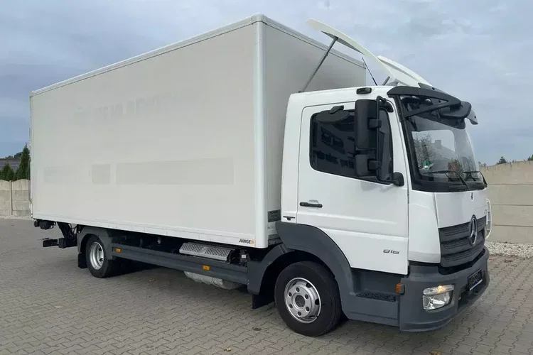 Mercedes ATEGO 816, DMC 7490/8600 KG zdjęcie 4