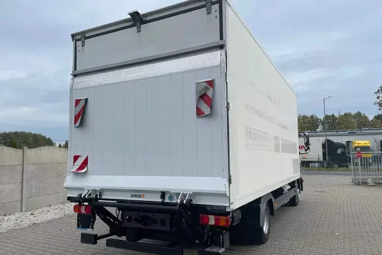 Mercedes ATEGO 816, DMC 7490/8600 KG zdjęcie 6