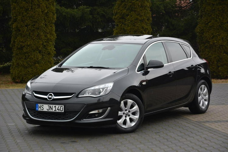 Opel Astra Lift bi-Xenon Led Duża Navi Szyberdach Skóry 2xParktronic Chromy zdjęcie 10