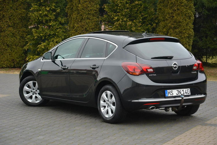 Opel Astra Lift bi-Xenon Led Duża Navi Szyberdach Skóry 2xParktronic Chromy zdjęcie 14