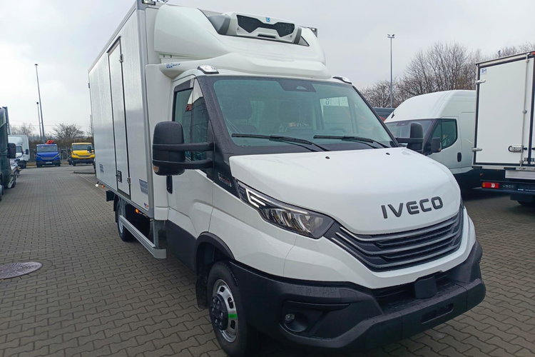 Iveco Daily 50C18HA8Z zdjęcie 16