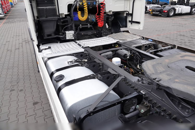 Volvo FH 460 / SPROWADZONY / MAŁY PRZEBIEG / PO KONTRAKCIE SERWISOWYM  zdjęcie 14