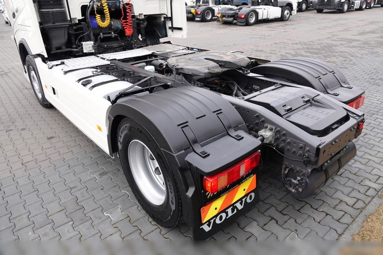 Volvo FH 460 / SPROWADZONY / MAŁY PRZEBIEG / PO KONTRAKCIE SERWISOWYM  zdjęcie 15