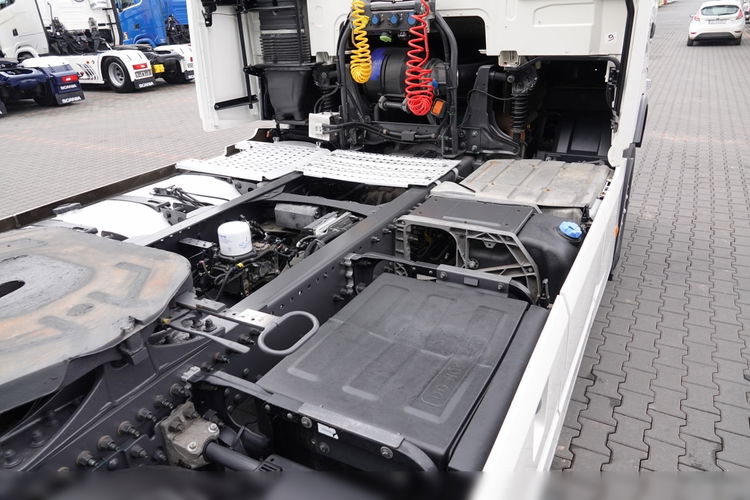 Volvo FH 460 / SPROWADZONY / MAŁY PRZEBIEG / PO KONTRAKCIE SERWISOWYM  zdjęcie 17