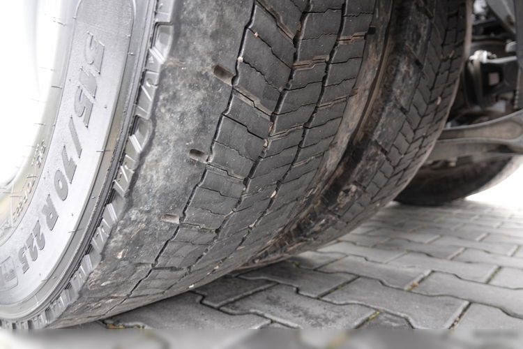 Volvo FH 460 / SPROWADZONY / MAŁY PRZEBIEG / PO KONTRAKCIE SERWISOWYM  zdjęcie 21