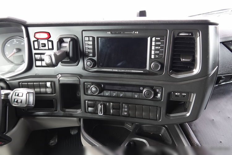 Scania S 450 / RETARDER / KLIMA POSTOJOWA / HYDRAULIKA / ALUFELGI / OPONY 100 % / PO KONTRAKCIE SERWISOWYM zdjęcie 30