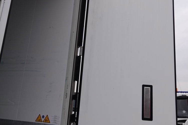 Schmitz / CHŁODNIA / 2022 ROK / AGREGAT THERMO KING SLX 300 / OŚ PODNOSZONA zdjęcie 14