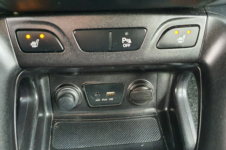 Hyundai ix35 1.6 GDI 135KM # NAVI # Climatronic # Parktronic # PółSkóra # LIFT zdjęcie 24