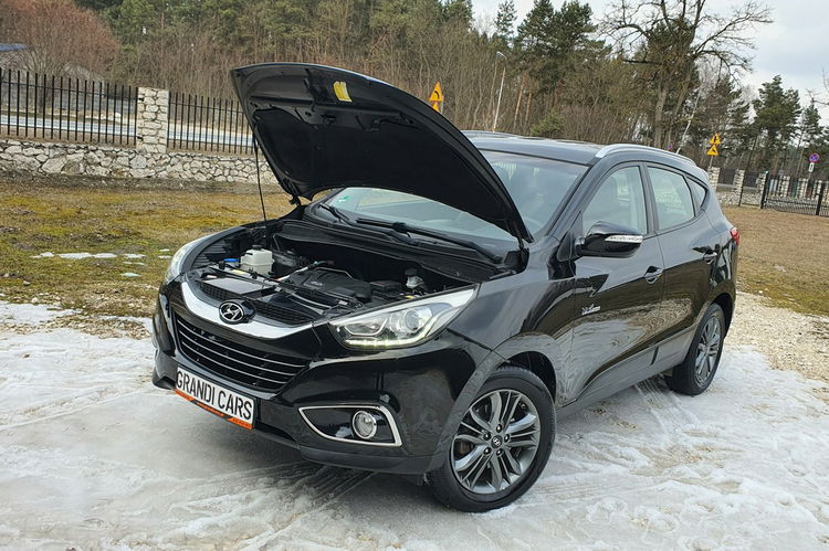 Hyundai ix35 1.6 GDI 135KM # NAVI # Climatronic # Parktronic # PółSkóra # LIFT zdjęcie 31