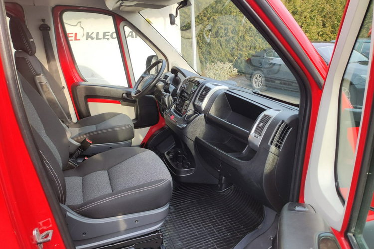 Fiat Ducato Salon Polski, 6-cio osobowy, 393cm długość paki zdjęcie 7