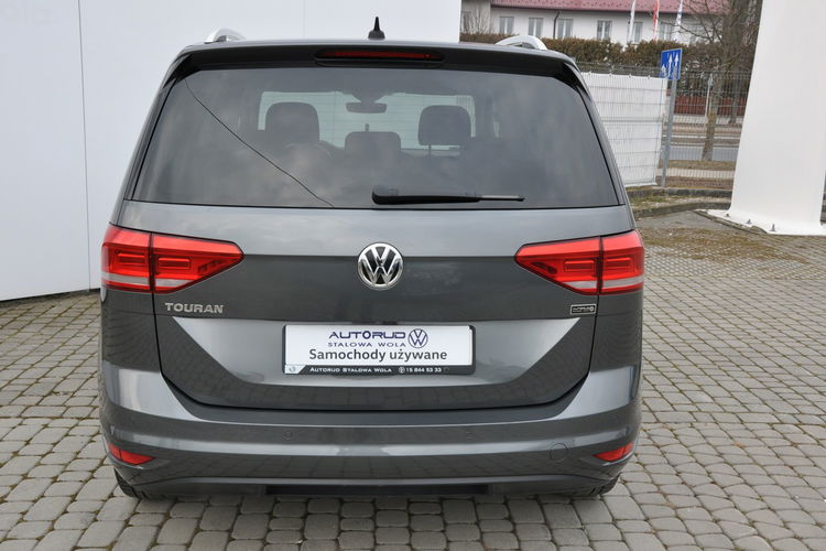 Volkswagen Touran 1.5TSI 150KM DSG Highline 7os Kamera El.Klapa Hak Podgrz.Szyba SalonPL zdjęcie 36
