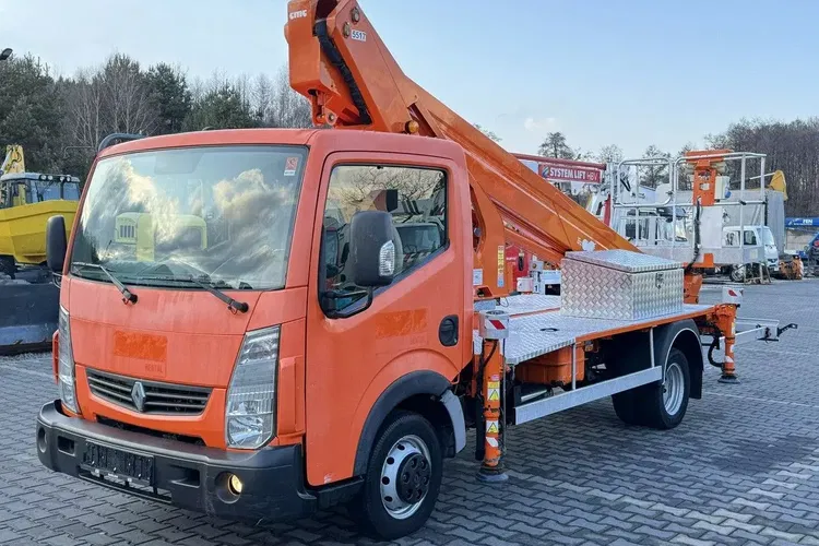 Renault Maxity zdjęcie 2