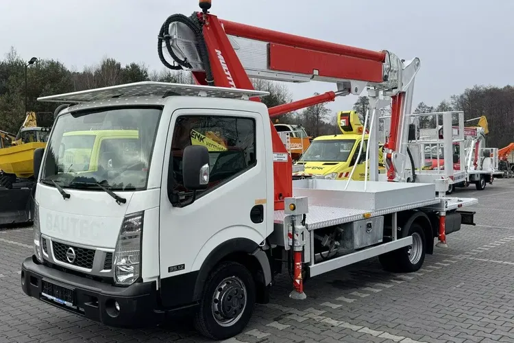 Nissan Cabstar zdjęcie 2