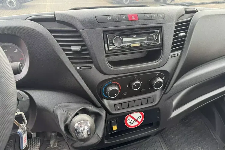 Iveco Daily 35S12 zdjęcie 13