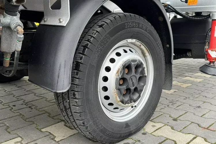 Iveco Daily 35S12 zdjęcie 7