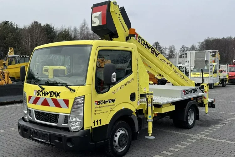 Nissan Cabstar zdjęcie 2