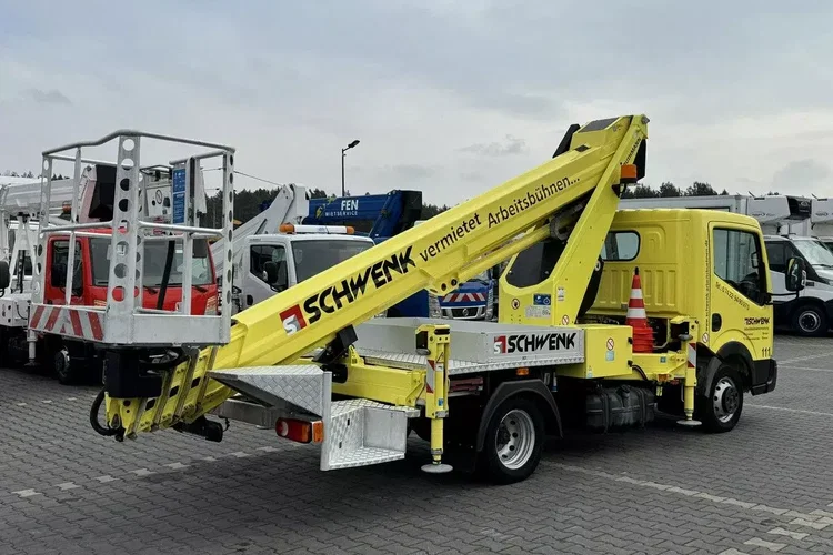 Nissan Cabstar zdjęcie 3