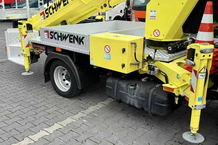 Nissan Cabstar zdjęcie 5