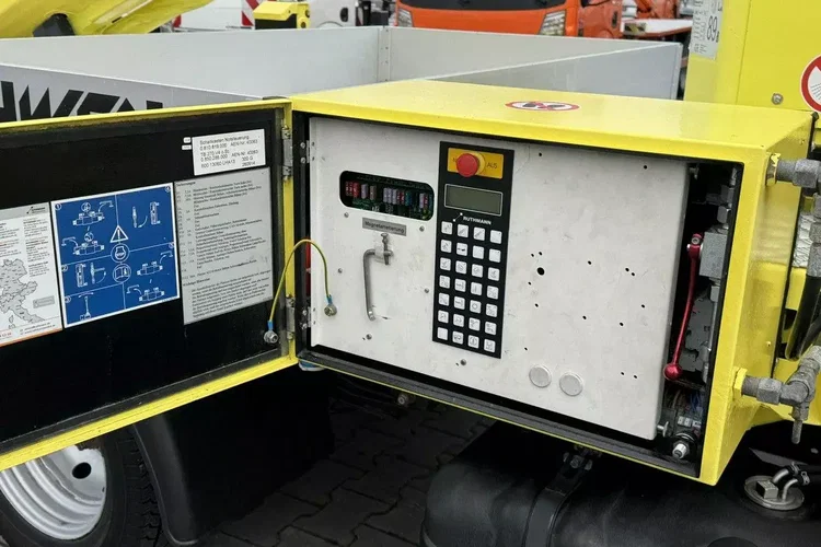 Nissan Cabstar zdjęcie 6