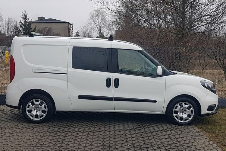 Fiat Doblo MAXI 5 OSÓB DŁUGI KLIMA 6-BIEGÓW KRAJOWY I-WŁAŚCICIEL FAKTURA VAT zdjęcie 12