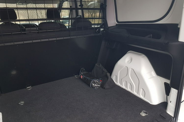 Fiat Doblo MAXI 5 OSÓB DŁUGI KLIMA 6-BIEGÓW KRAJOWY I-WŁAŚCICIEL FAKTURA VAT zdjęcie 18