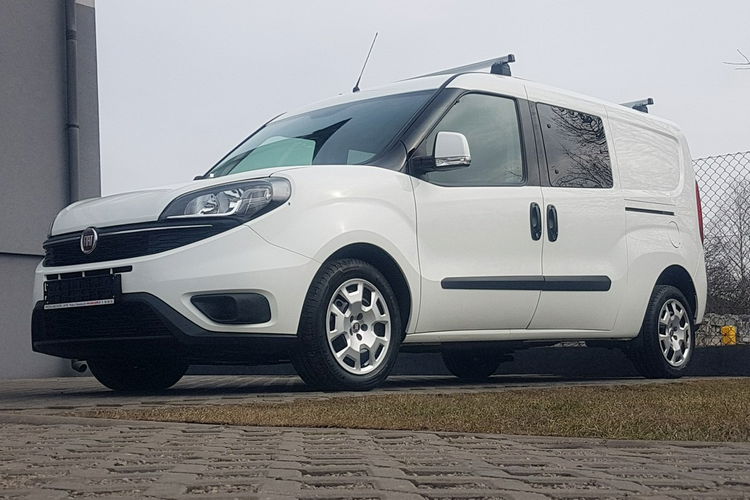 Fiat Doblo MAXI 5 OSÓB DŁUGI KLIMA 6-BIEGÓW KRAJOWY I-WŁAŚCICIEL FAKTURA VAT zdjęcie 30