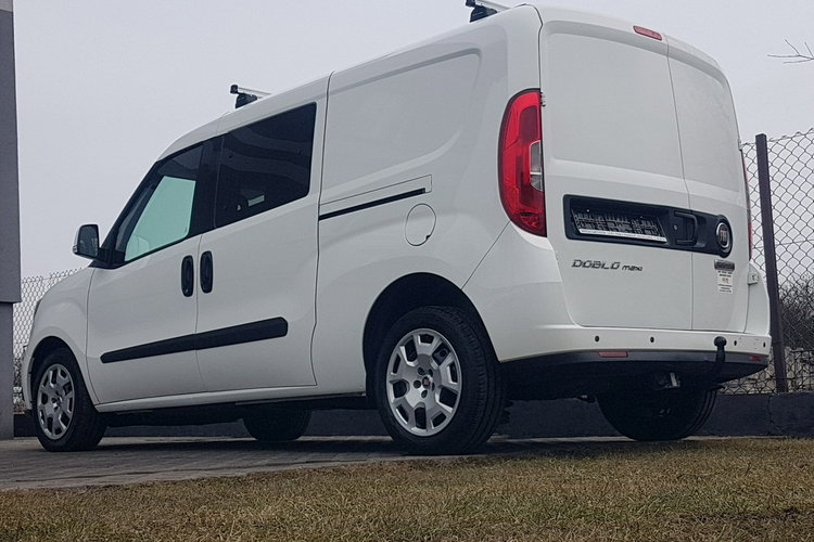Fiat Doblo MAXI 5 OSÓB DŁUGI KLIMA 6-BIEGÓW KRAJOWY I-WŁAŚCICIEL zdjęcie 27