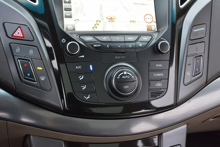 Hyundai i40 Lift Premium Skóry bi-Xenon Ledy Panorama Navi Wentylacja EL.Klapa zdjęcie 27