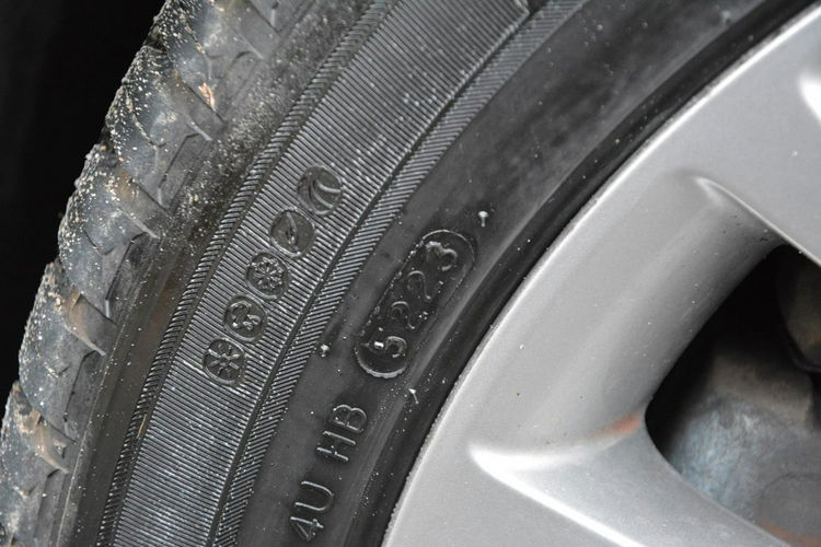 Hyundai i40 Lift Premium Skóry bi-Xenon Ledy Panorama Navi Wentylacja EL.Klapa zdjęcie 38