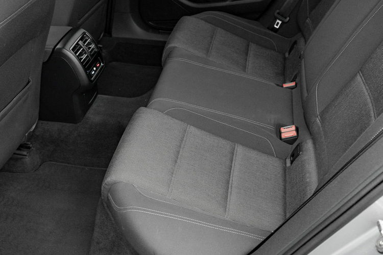 Volkswagen Passat WD8203H# 2.0 TDI Comfortline Podgrz.f 3 stref klima Salon PL VAT23% zdjęcie 26