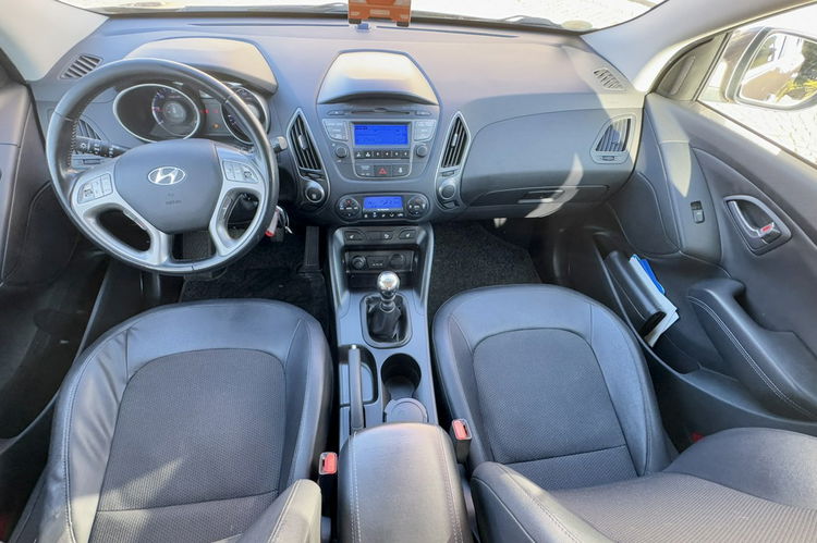 Hyundai ix35 1.7 CRDI 116KM z Niemiec, LIFT 2014, Pół-skóry, Grzane fotele + kanapa zdjęcie 12