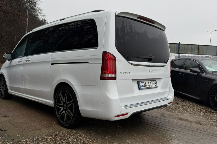 Mercedes V 250 Polski salon 1 wl serwis bezwypadkowy f-kt VAT 23% śliczny 1.r.gwaran zdjęcie 10