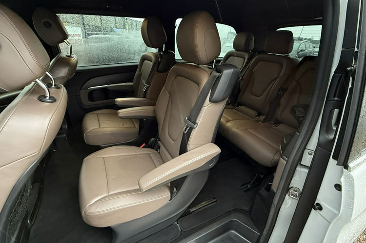 Mercedes V 250 Polski salon 1 wl serwis bezwypadkowy f-kt VAT 23% śliczny 1.r.gwaran zdjęcie 27