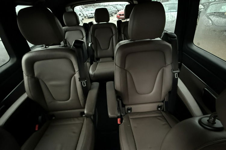 Mercedes V 250 Polski salon 1 wl serwis bezwypadkowy f-kt VAT 23% śliczny 1.r.gwaran zdjęcie 39