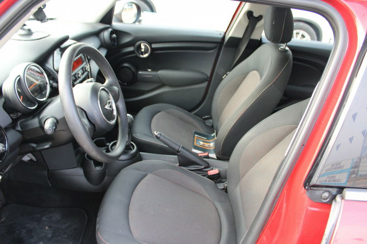 MINI cooper D Czerwony-F-marża-gwarancja-2017-diesel-bezkluczykowy zdjęcie 9
