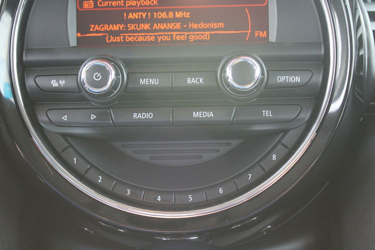 MINI cooper D Czerwony-F-marża-gwarancja-2017-diesel-bezkluczykowy zdjęcie 18