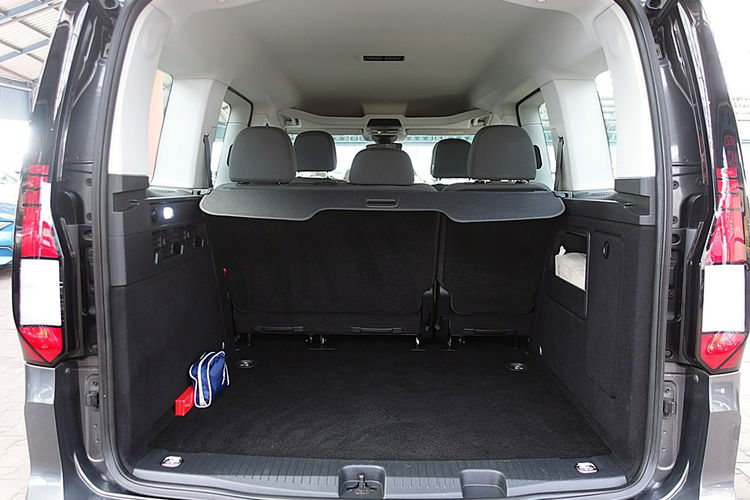 Volkswagen Caddy 5 New AUTOMAT+LED+NAVI ASO GWARANCJA I-wł Kraj Bezwyp F23% 4x2 zdjęcie 12
