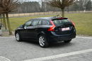 Volvo V60 D3 2.0 150KM Automat 2017r. LED NAVi Skóra Gwarancja BEZWYPADEK zdjęcie 4
