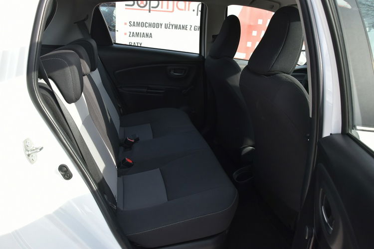 Toyota Yaris 1.5 HYBRID 75KM Automat 2018r. Polski SALON 27tkm Kamera Climatronic zdjęcie 11