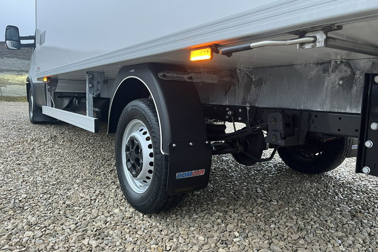 Iveco Daily 35S18 Winda - 750Kg Chłodnia Carrier -29 C/+20 C + (230V) 3.0/180KM zdjęcie 26