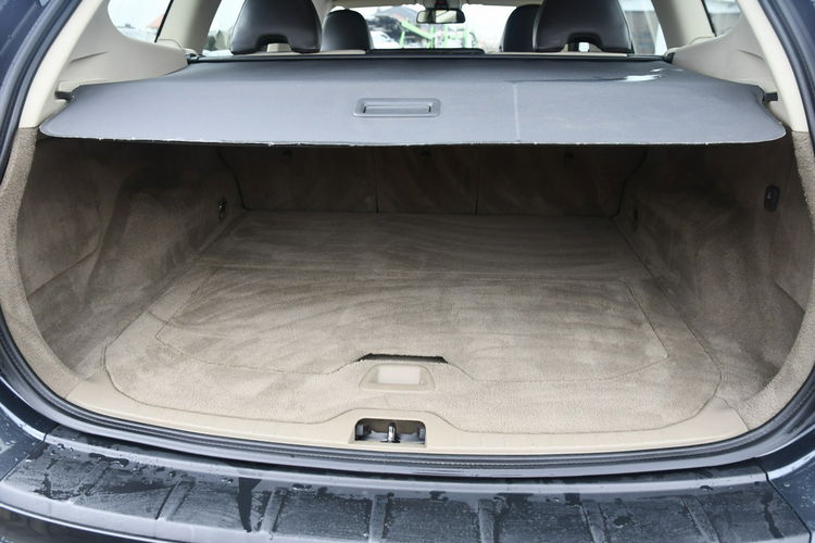 Volvo XC 60 2.4diesel 4X4. Automat.Navi.Skóry.Xenony.Szyberdach.Fotele z pamięci.a zdjęcie 19