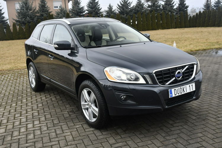 Volvo XC 60 2.4diesel 4X4. Automat.Navi.Skóry.Xenony.Szyberdach.Fotele z pamięci.a zdjęcie 2