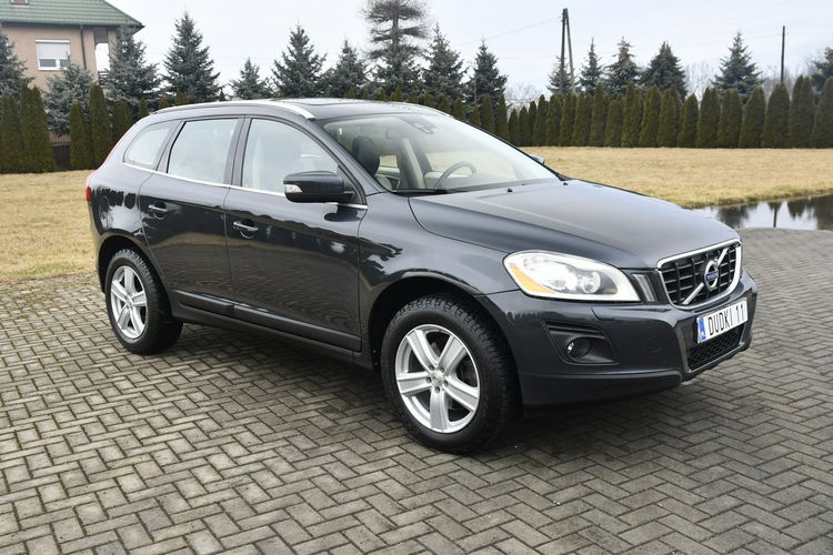 Volvo XC 60 2.4diesel 4X4. Automat.Navi.Skóry.Xenony.Szyberdach.Fotele z pamięci.a zdjęcie 4